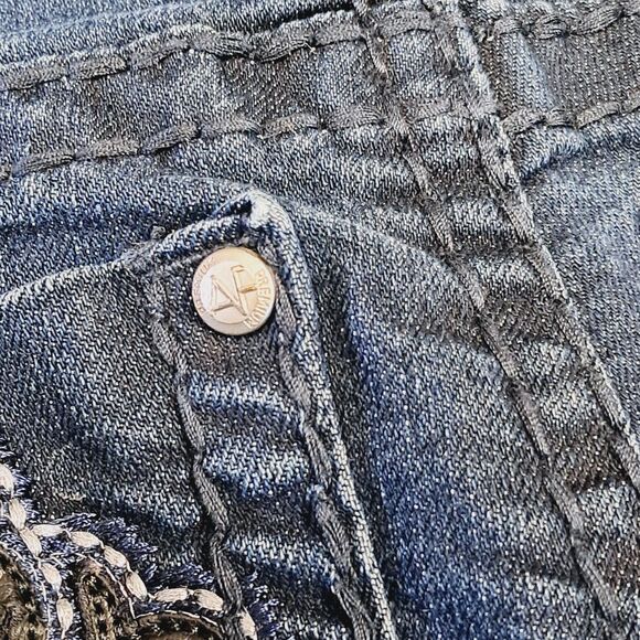 Y2k Vtg Almost Famous Dark Denim Boot Cut Flare Low Rise Jeans XS 1 Embellished - Picture 6 of 13